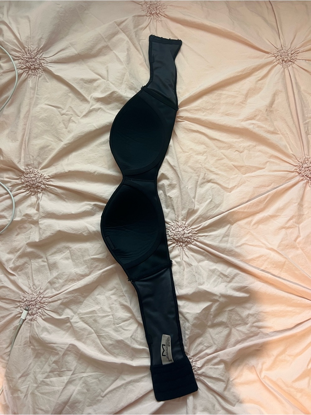 Black Strapless Convertible Bra- Brand Maidenform